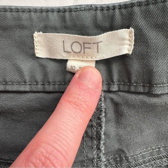 Loft Olive Green Crop Pants - Picture 5 of 6